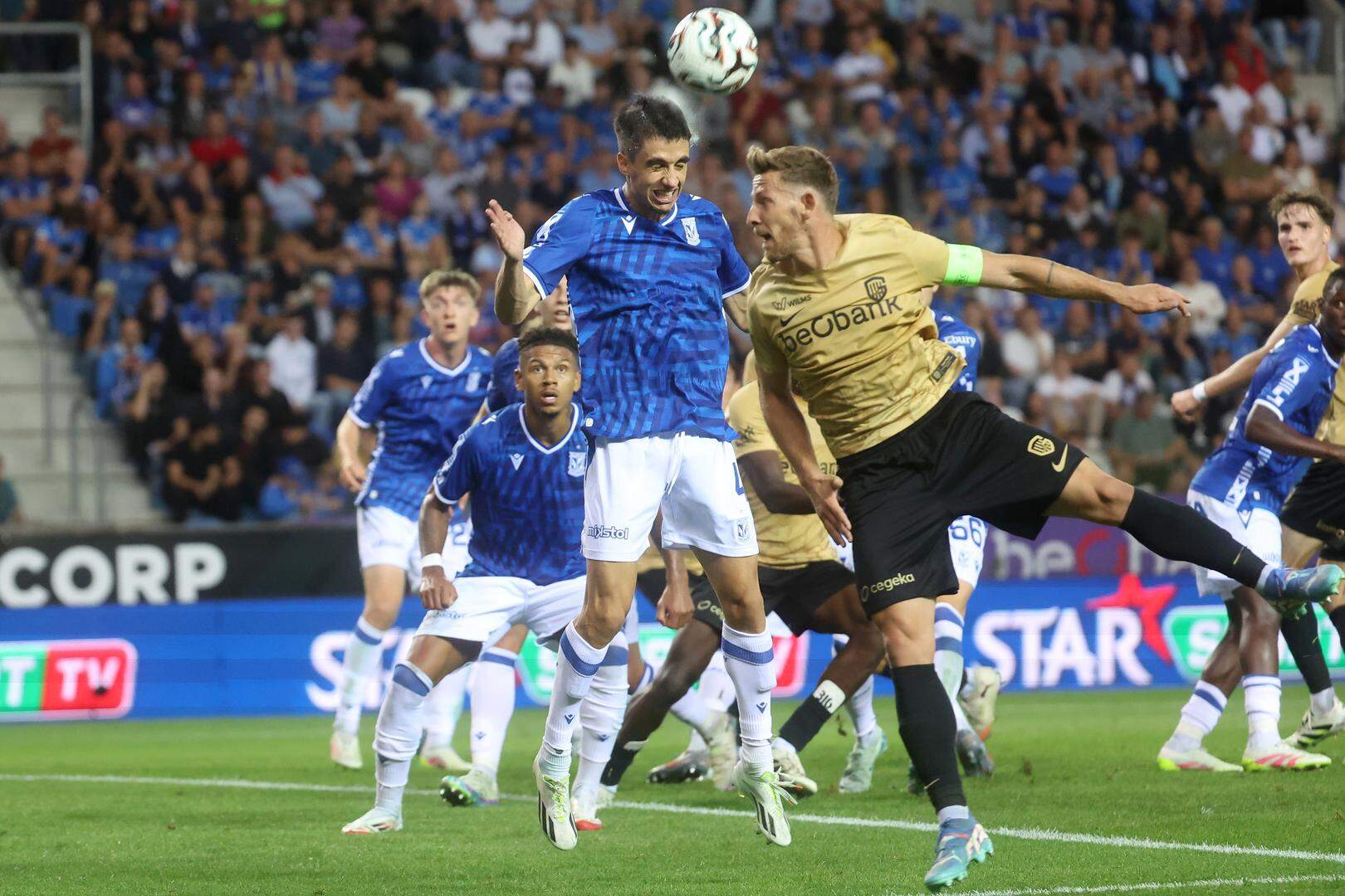 Kekalahan Tipis Racing Genk di Leg Kedua Play-Off Tetap Meloloskan Mereka Ke Babak Berikutnya